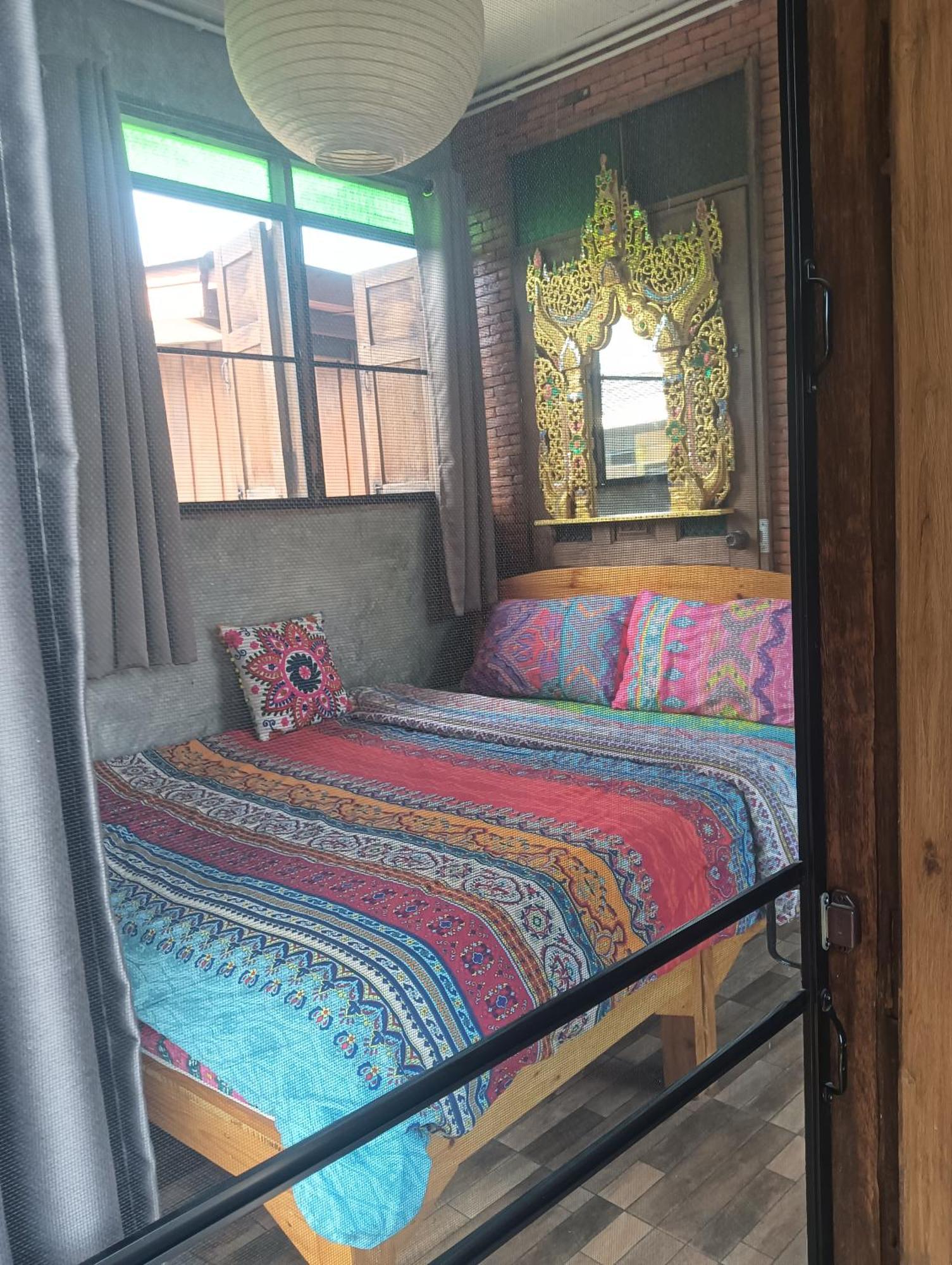 Huen Chiang Man Hostel (Adults Only) Chiang Mai Exterior foto